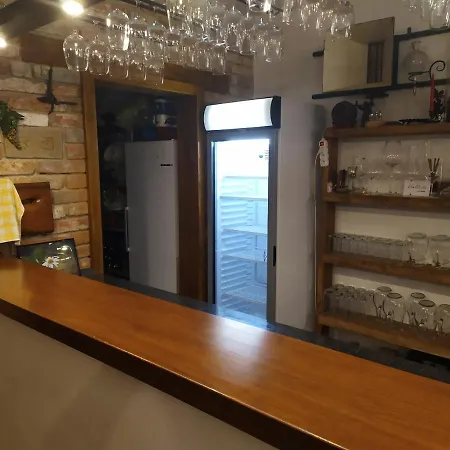 Katerinsky Sklipek Pansiyon Znojmo